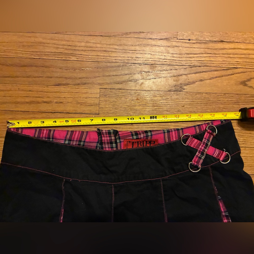 Tripp NYC Black and Pink Checkered Skirt - Picture 14 of 14